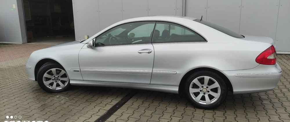 Mercedes-Benz CLK cena 26500 przebieg: 225000, rok produkcji 2007 z Rzeszów małe 301